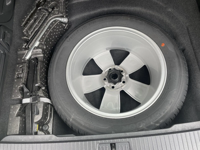 VW Passat VIII Elegance 1.5 TSI 150hp DSG, снимка 17 - Автомобили и джипове - 52752546