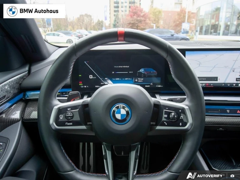 BMW i5 * M60 xDrive PREMIUM ESSENTIAL, M SPORT PRO, COMFO, снимка 13 - Автомобили и джипове - 52803662