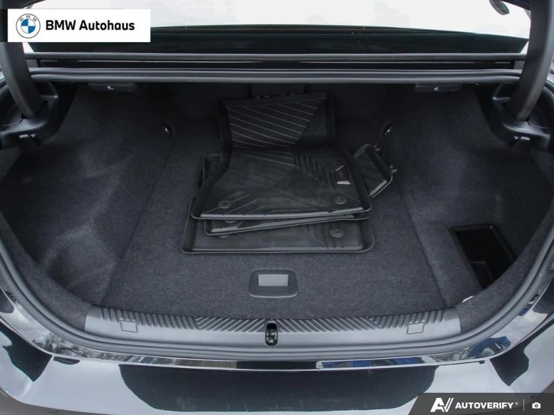 BMW i5 * M60 xDrive PREMIUM ESSENTIAL, M SPORT PRO, COMFO, снимка 10 - Автомобили и джипове - 52803662