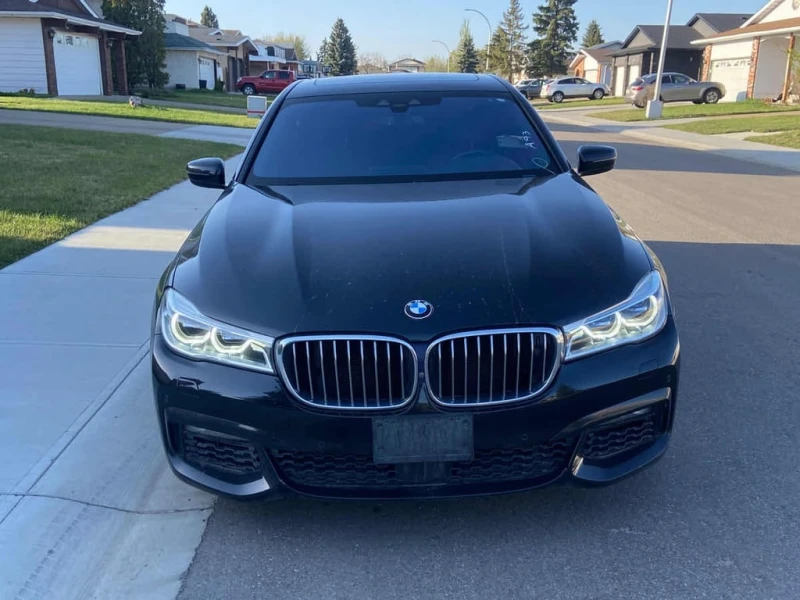 BMW 750 2016 750i xDrive * БЕЗ ПЪРВОНАЧАЛНА ВНОСКА, снимка 2 - Автомобили и джипове - 53079299