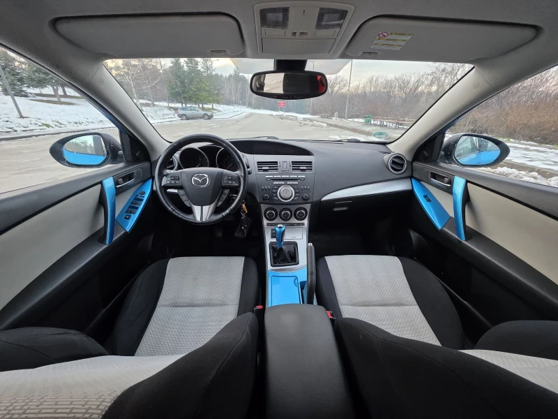 Mazda 3 Sport, снимка 10 - Автомобили и джипове - 53100858