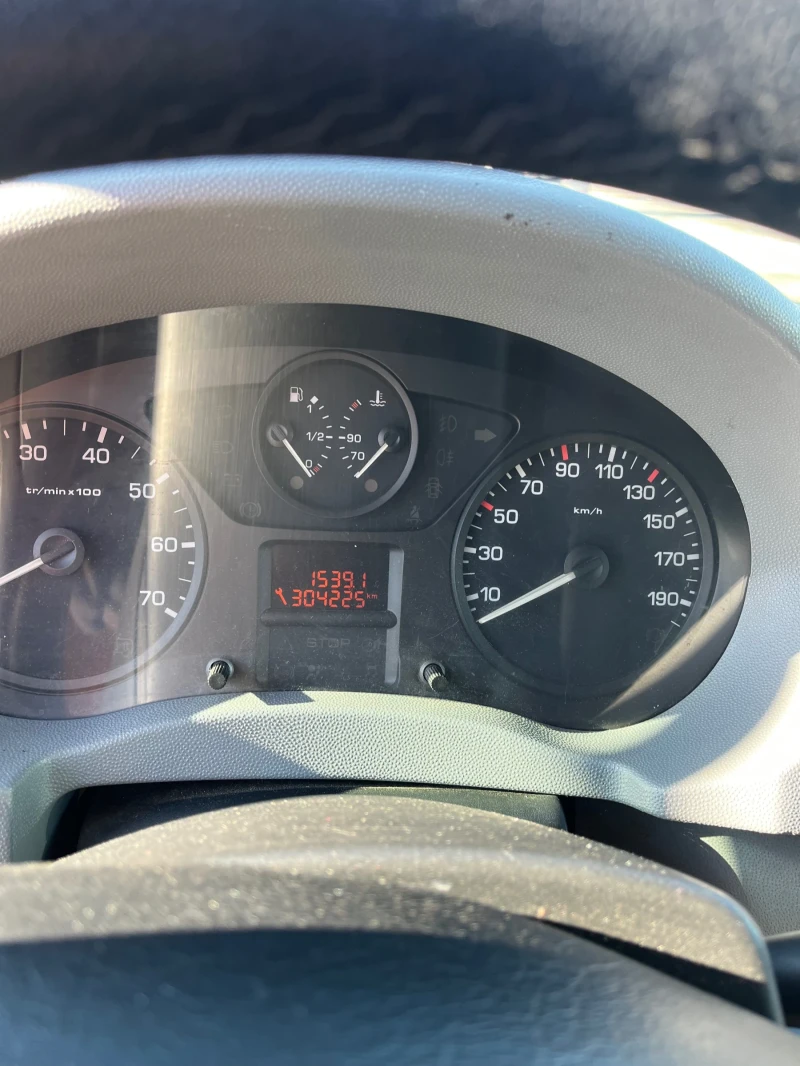 Peugeot Expert, снимка 9 - Автомобили и джипове - 53114709