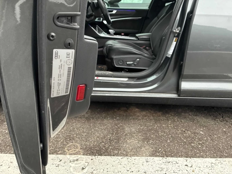 Audi A6 2019 TECHNIK QUATTRO * ДИСТРОНИК* ОБДУХВАНЕ* 360* , снимка 10 - Автомобили и джипове - 53130829