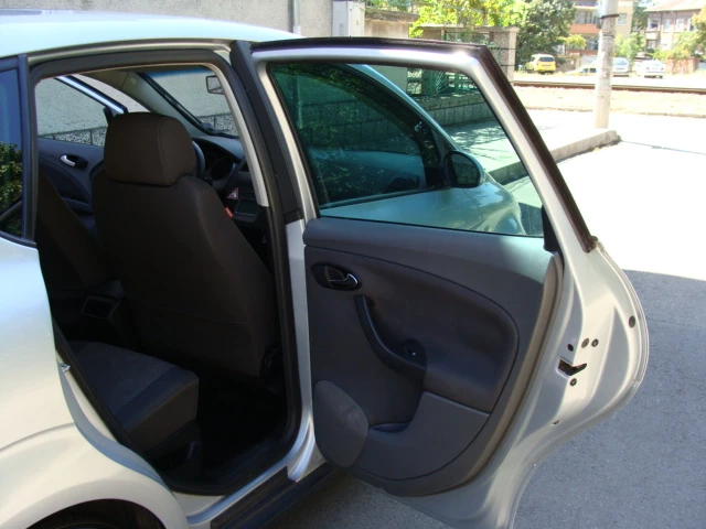 Seat Altea 1.6 ГАЗ - изображение 10