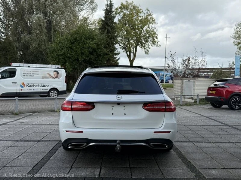 Mercedes-Benz E 200 AMG, снимка 4 - Автомобили и джипове - 53143933