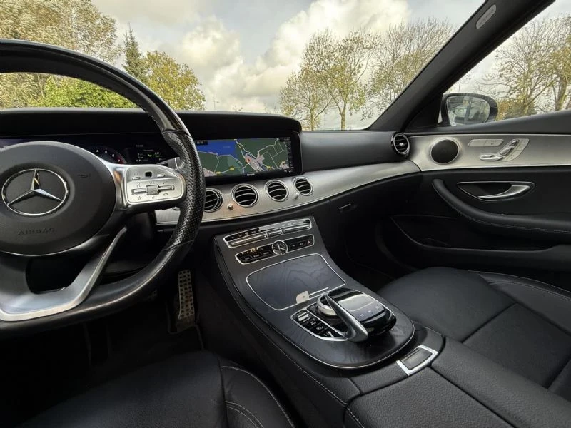 Mercedes-Benz E 200 AMG, снимка 6 - Автомобили и джипове - 53143933