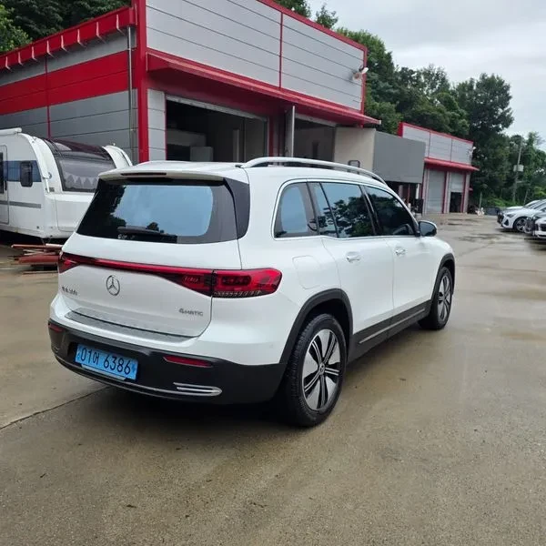 Mercedes-Benz EQB Eqb300 4Matic Electric Arts, снимка 8 - Автомобили и джипове - 56226848