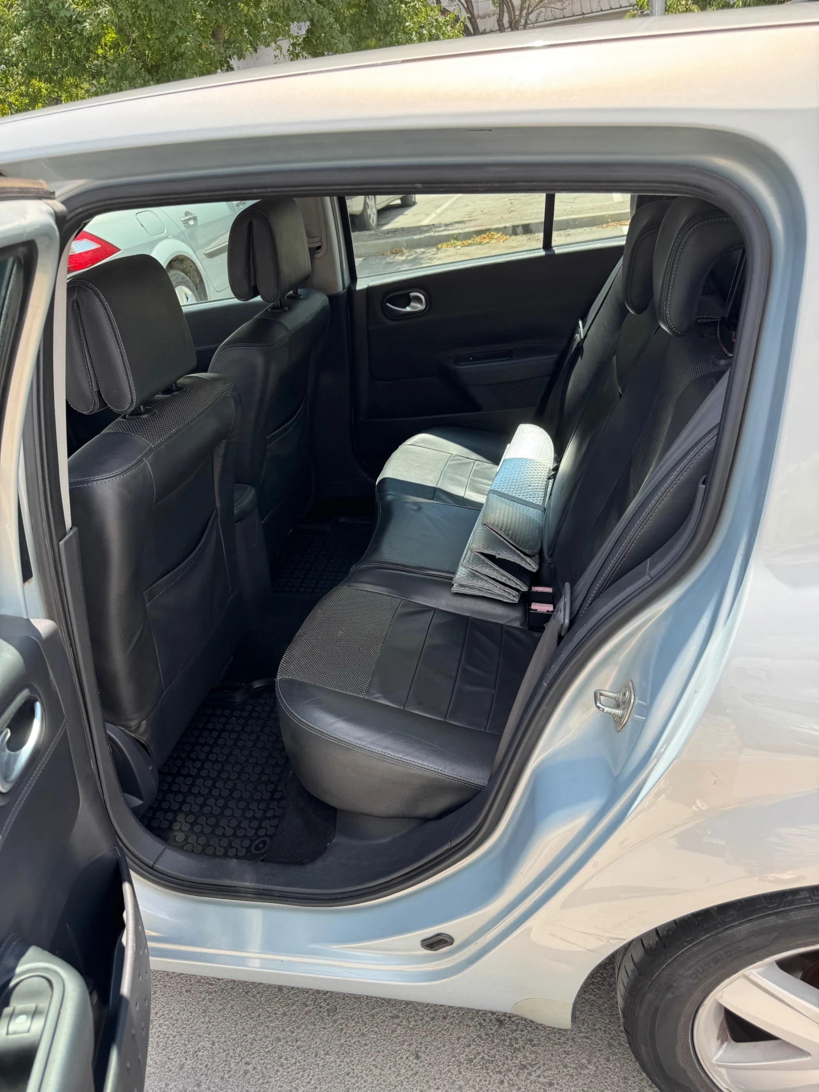 Renault Megane | Mobile.bg   11