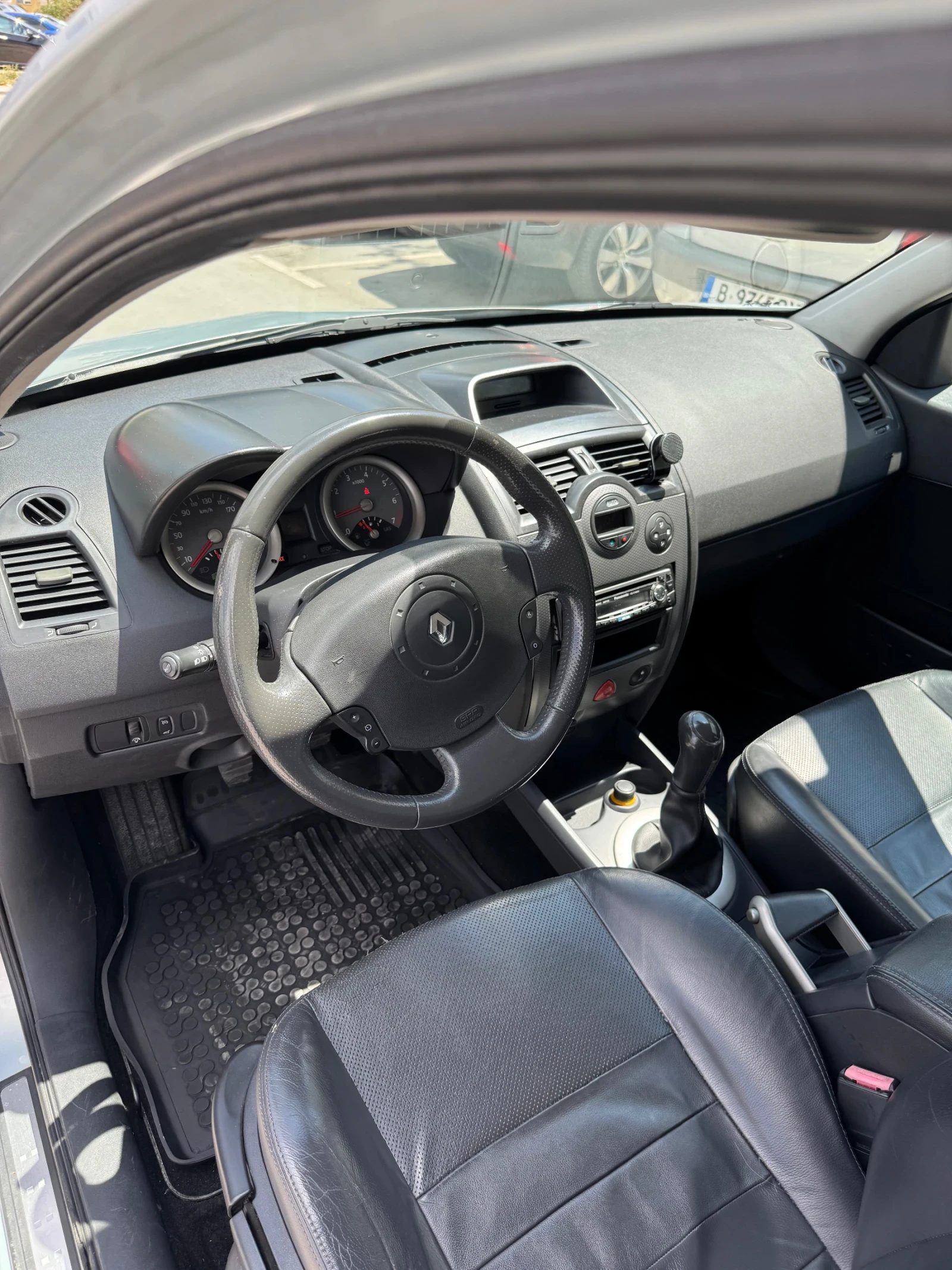 Renault Megane  - изображение 10