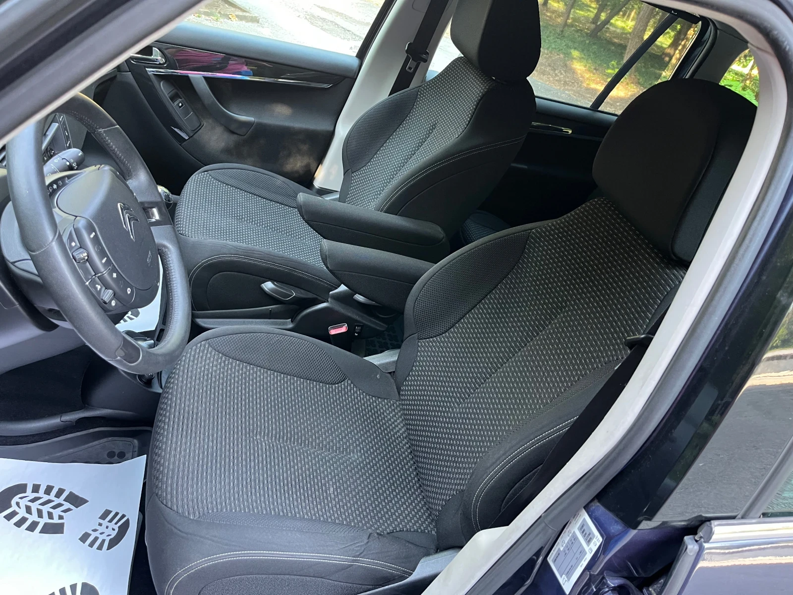Citroen C4 Picasso 1.6hdi* 112кс* Face* Led* 7м - изображение 10
