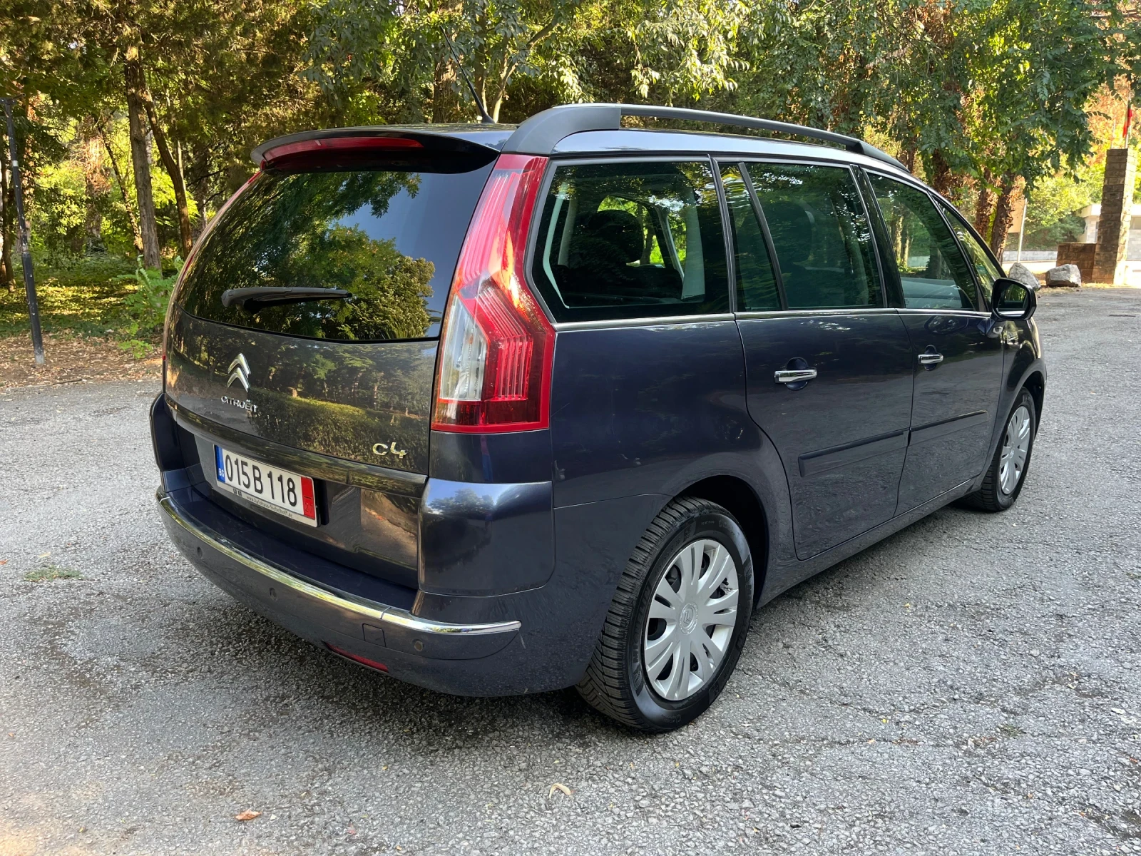 Citroen C4 Picasso 1.6hdi* 112кс* Face* Led* 7м - изображение 6