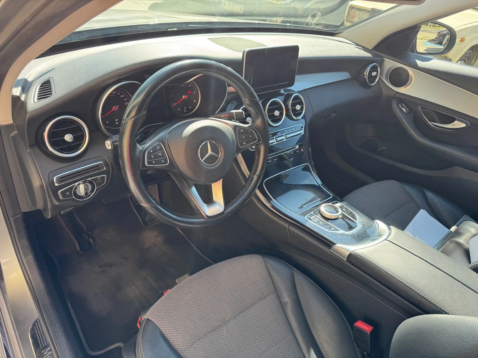 Mercedes-Benz C 200  - изображение 9