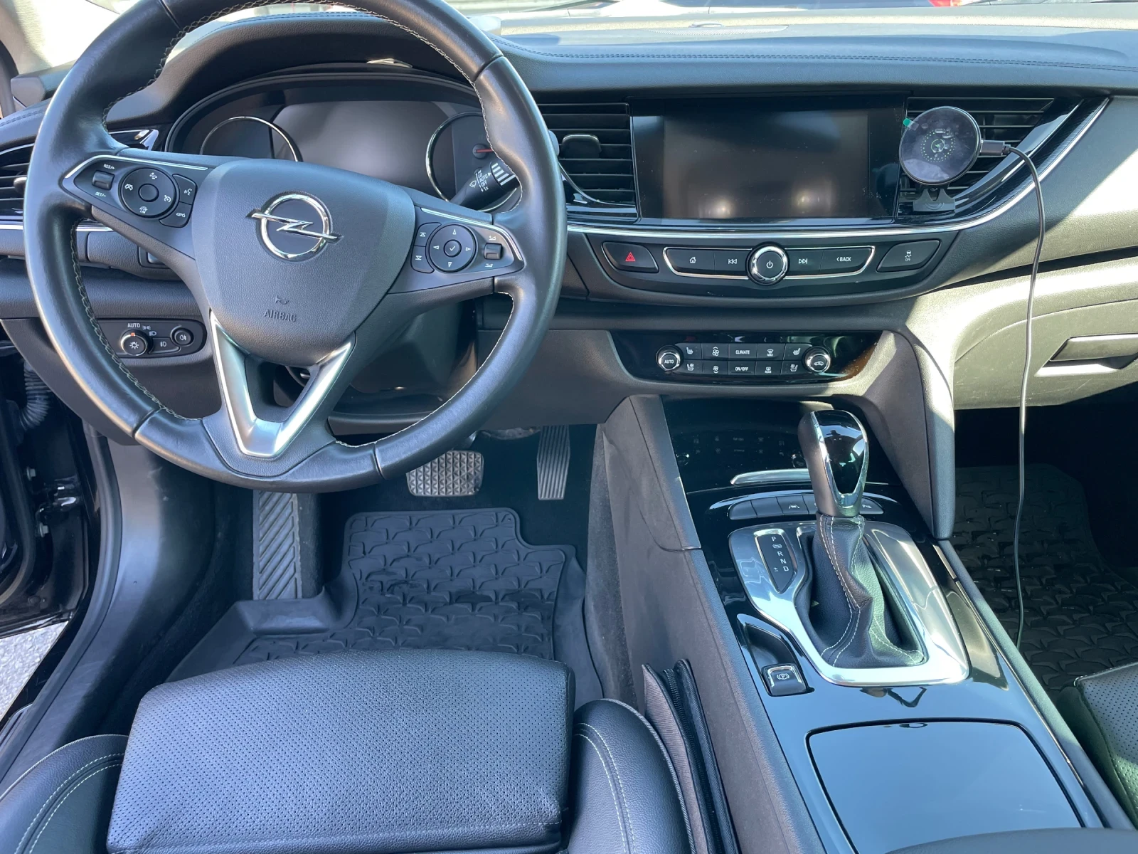 Opel Insignia Grand Sport - изображение 10