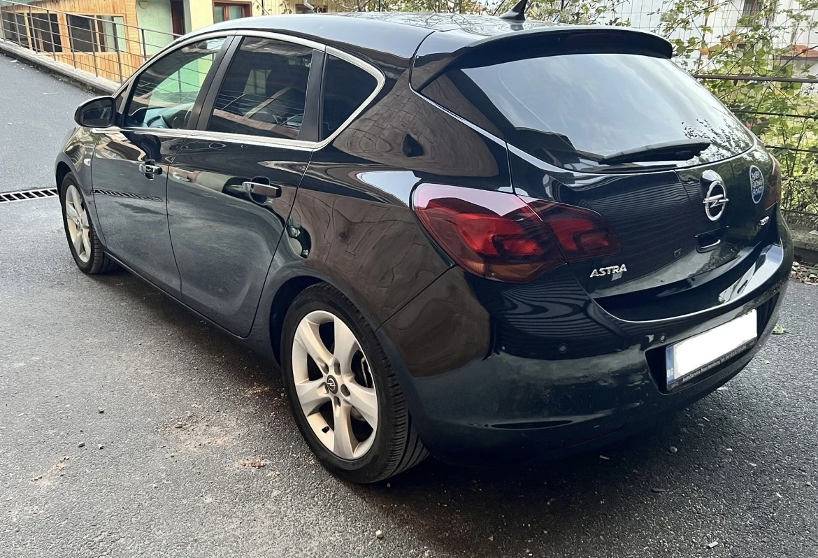 Opel Astra  - изображение 4