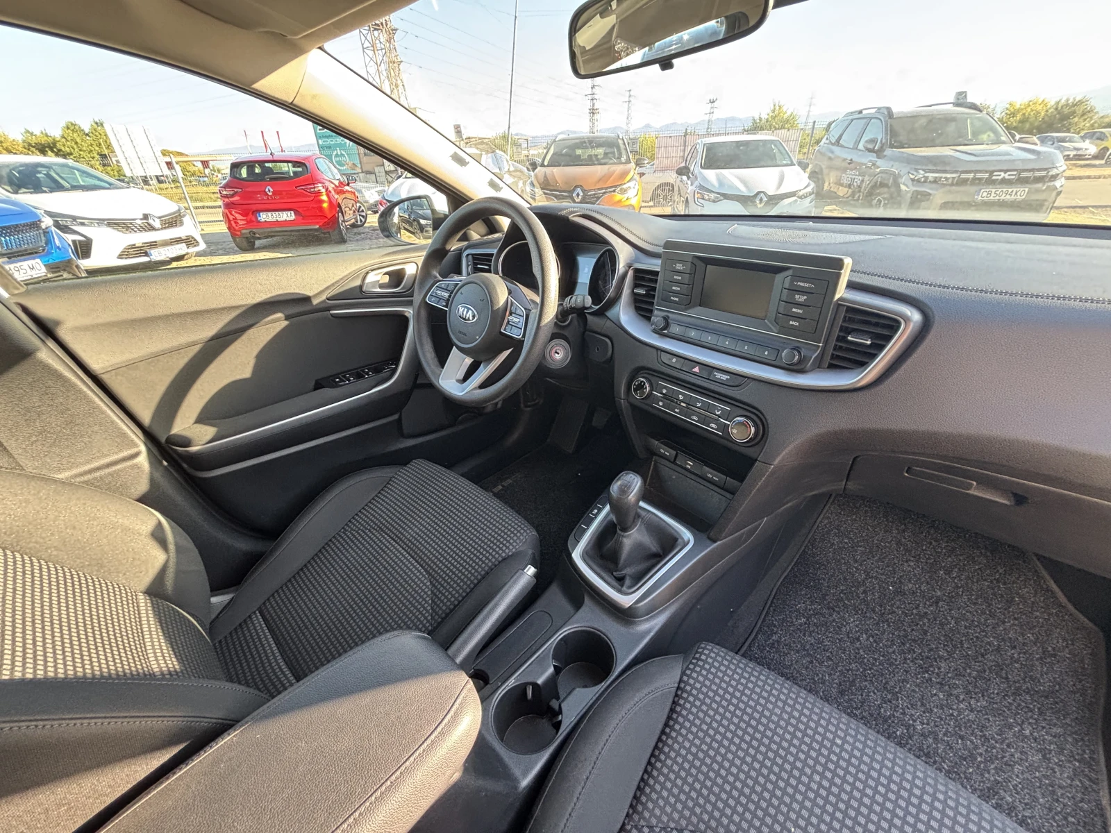 Kia Ceed 1.6 . / 115 .. | Mobile.bg   11