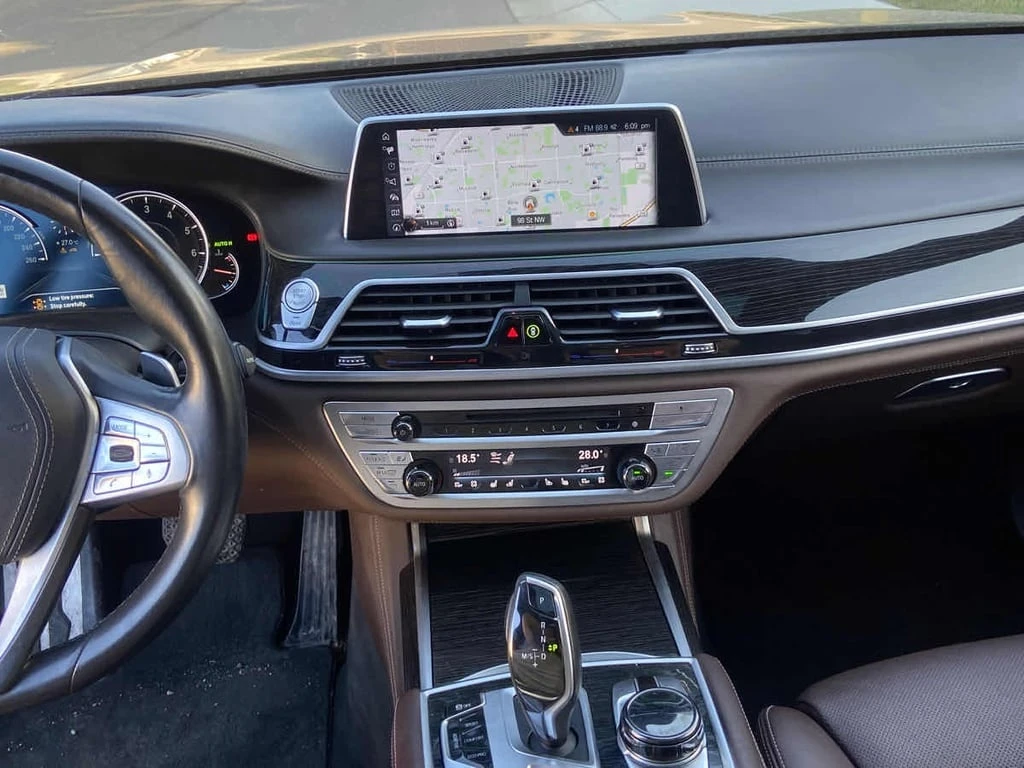 BMW 750 2016 750i xDrive * ��� ������������ ������ | Mobile.bg � ����������� 9