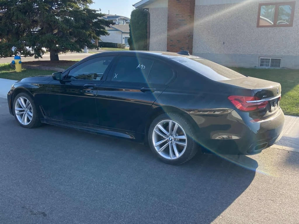 BMW 750 2016 750i xDrive * ��� ������������ ������ | Mobile.bg � ����������� 4