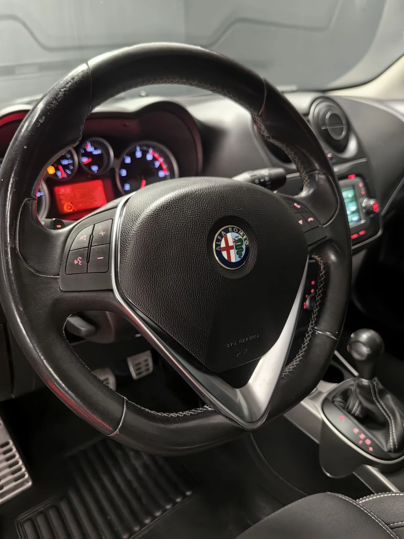 Alfa Romeo MiTo 1.4T* EURO6* SWISS* ����* ��������* AUX* USB*  | Mobile.bg � ����������� 12