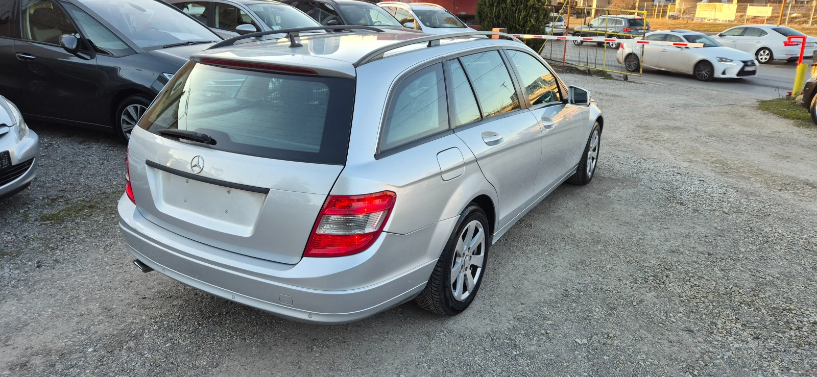 Mercedes-Benz C 220 2.2CDI, снимка 5 - Автомобили и джипове - 53803498