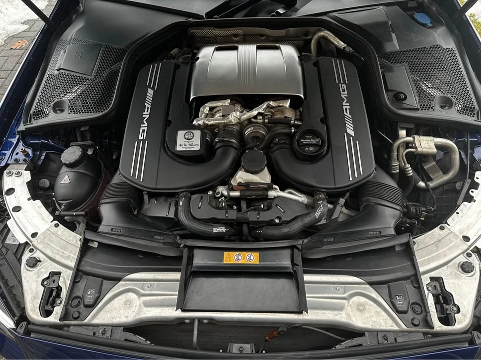 Mercedes-Benz C 63 AMG * FULL* 360* LANE ASSIST* DISS* ПОДГРЕВИ* , снимка 7 - Автомобили и джипове - 54087690