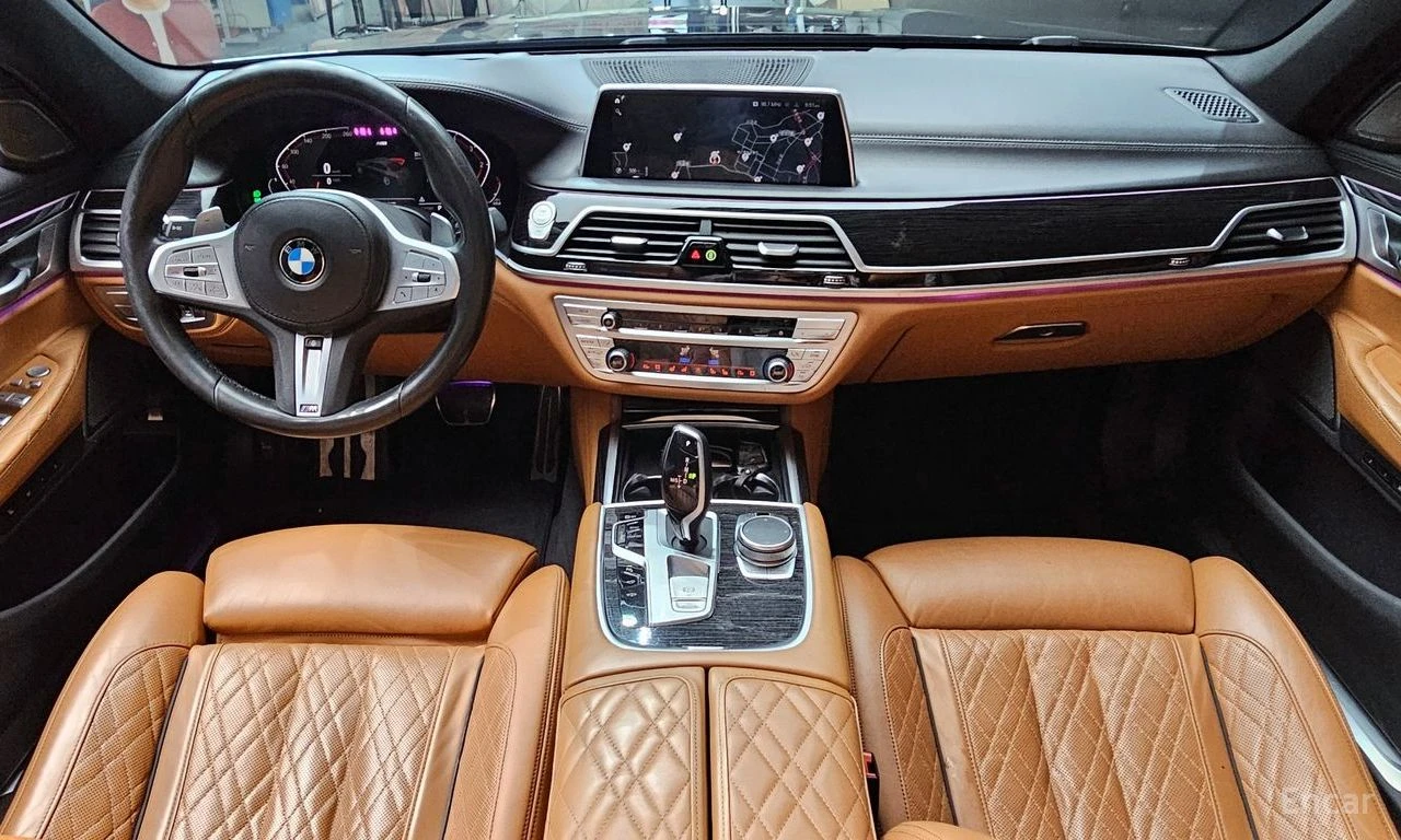 BMW 740 M* SPORT* XDRIVE* HARMON* KARDON* ОБДУХВАНЕ* МАСАЖ, снимка 6 - Автомобили и джипове - 54415413