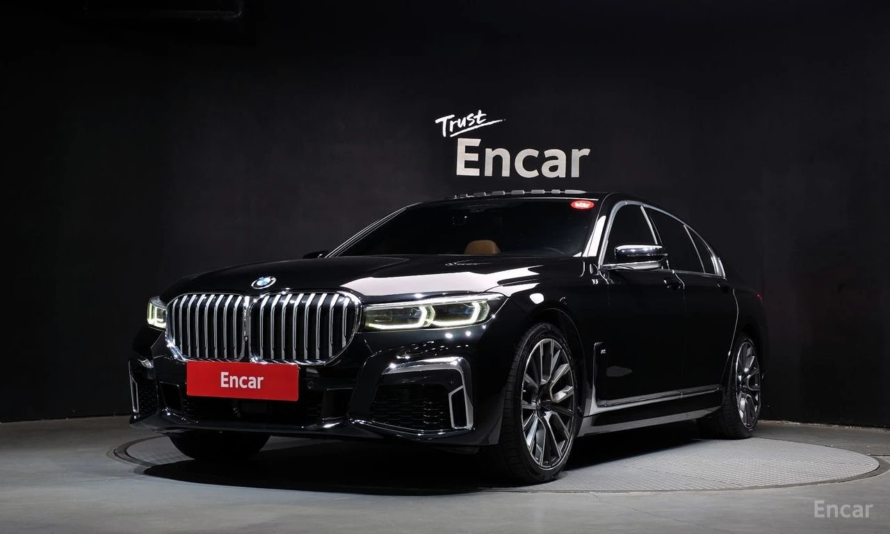 BMW 740 M* SPORT* XDRIVE* HARMON* KARDON* ОБДУХВАНЕ* МАСАЖ