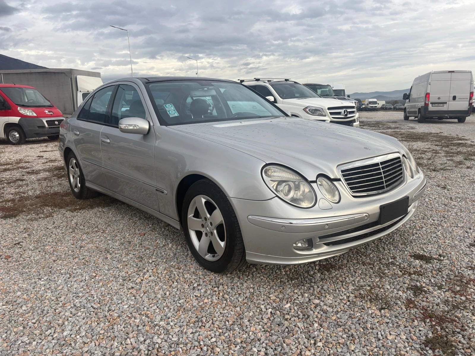 Mercedes-Benz E 320 E 320 CDI