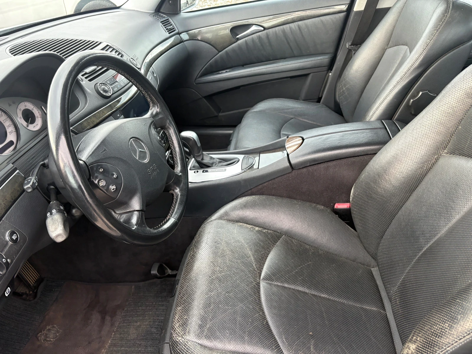 Mercedes-Benz E 320 E 320 CDI, снимка 8 - Автомобили и джипове - 54585953