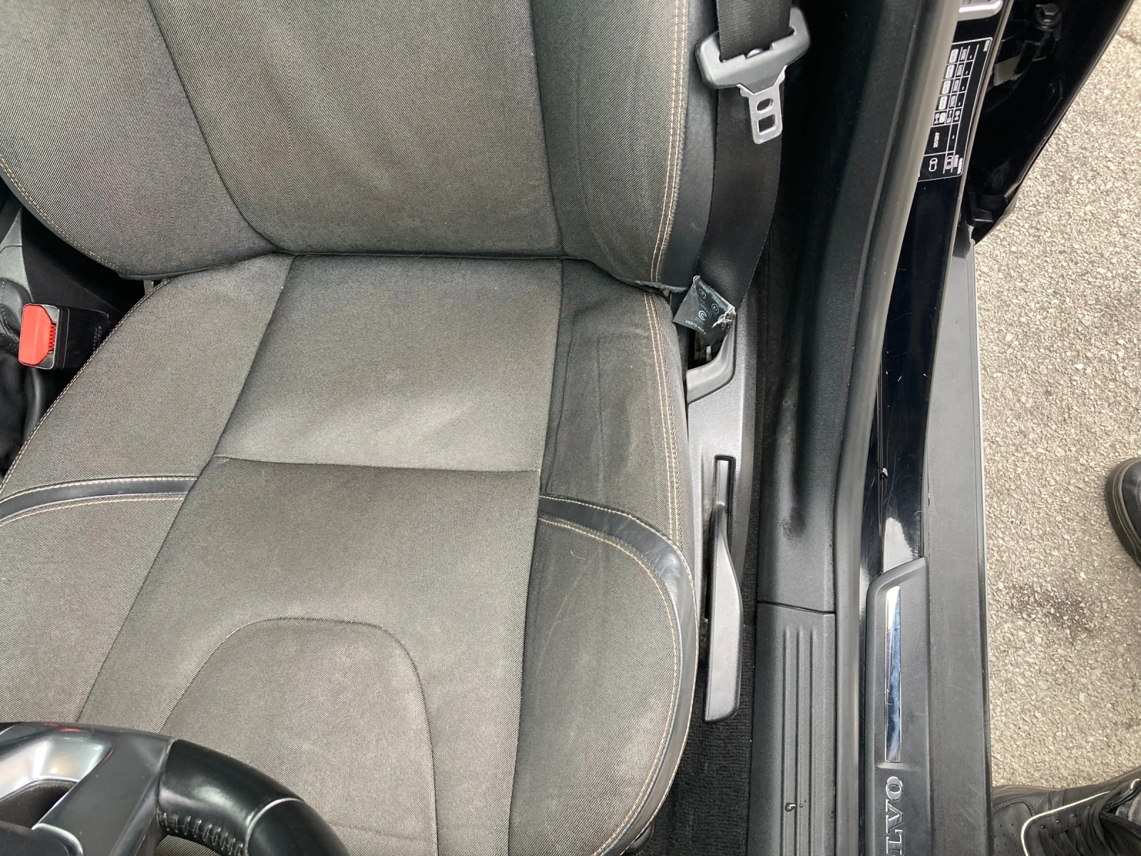 Volvo V40 Cross Country 2.0 D 150ks Klima 200000 km Original Evro 5B, снимка 6 - Автомобили и джипове - 54644507