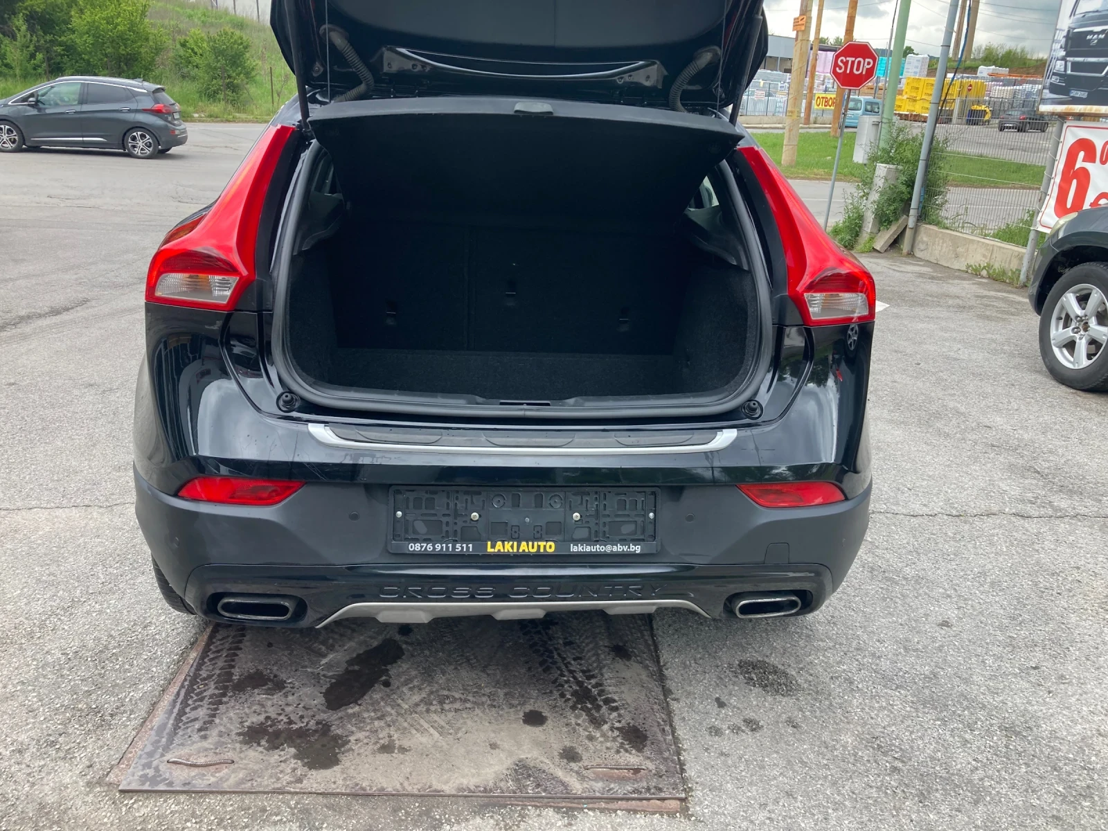 Volvo V40 Cross Country 2.0 D 150ks Klima 200000 km Original Evro 5B, снимка 4 - Автомобили и джипове - 54644507