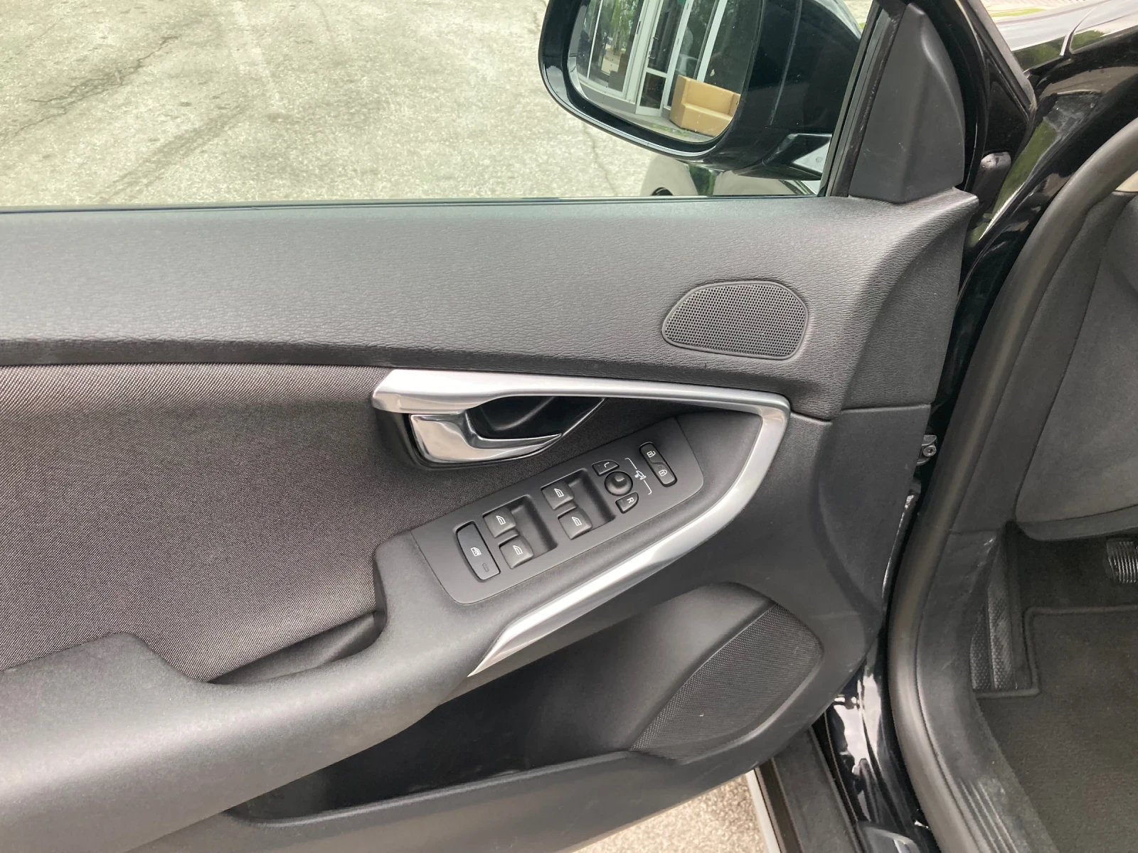 Volvo V40 Cross Country 2.0 D 150ks Klima 200000 km Original Evro 5B, снимка 7 - Автомобили и джипове - 54644507