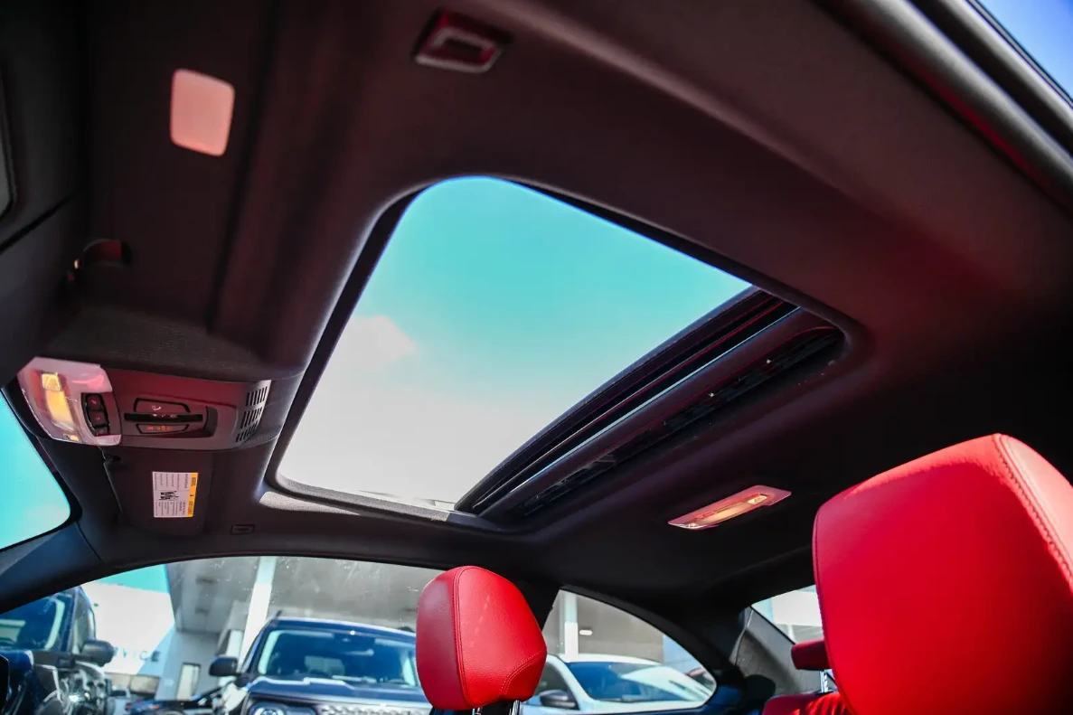 BMW 230 xDrive M-pack, снимка 11 - Автомобили и джипове - 54971798