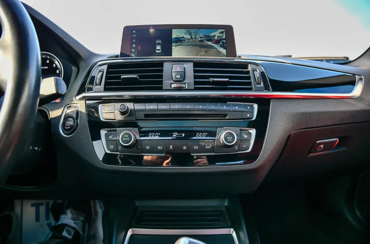 BMW 230 xDrive M-pack, снимка 7 - Автомобили и джипове - 54971798