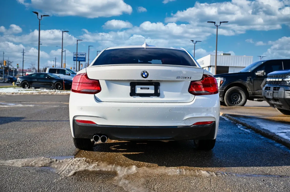 BMW 230 xDrive M-pack, снимка 4 - Автомобили и джипове - 54971798