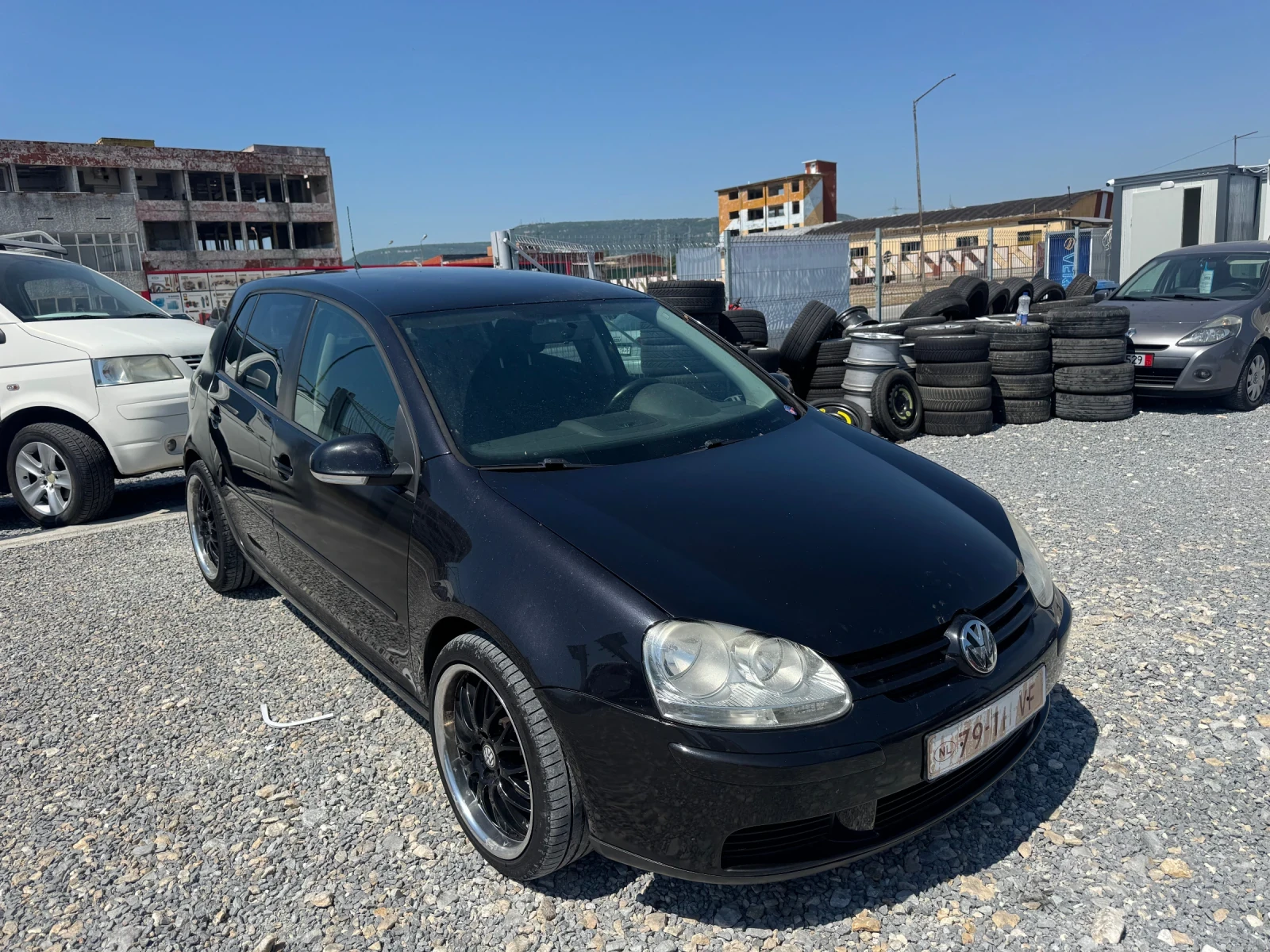 VW Golf Golf 5, снимка 3 - Автомобили и джипове - 55102090