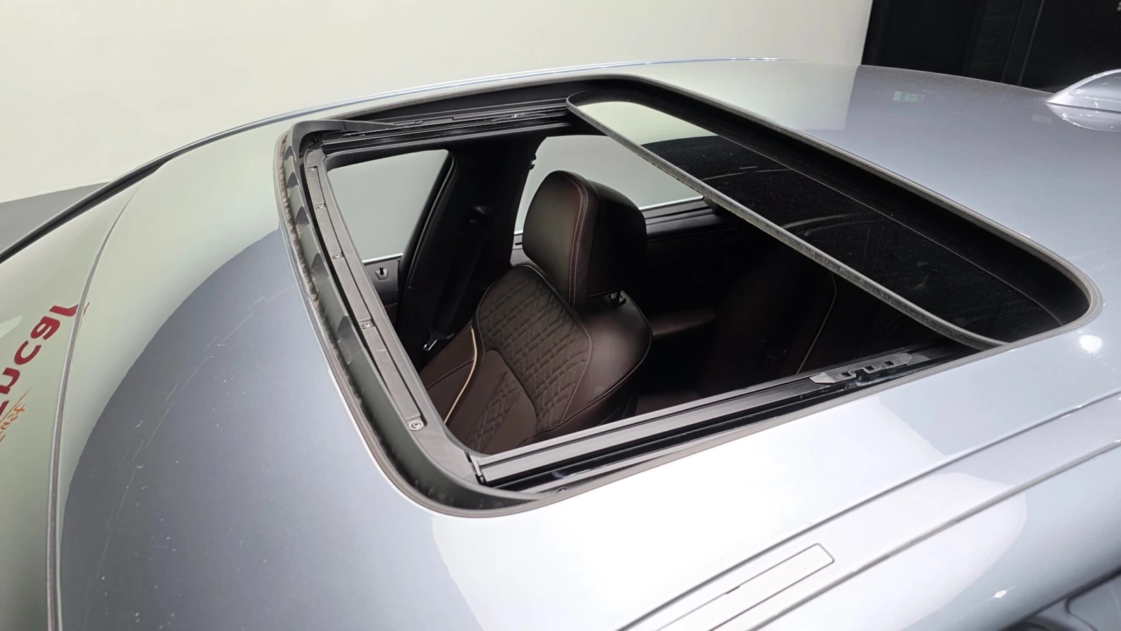BMW 530 M Sport Plus, снимка 15 - Автомобили и джипове - 55405506