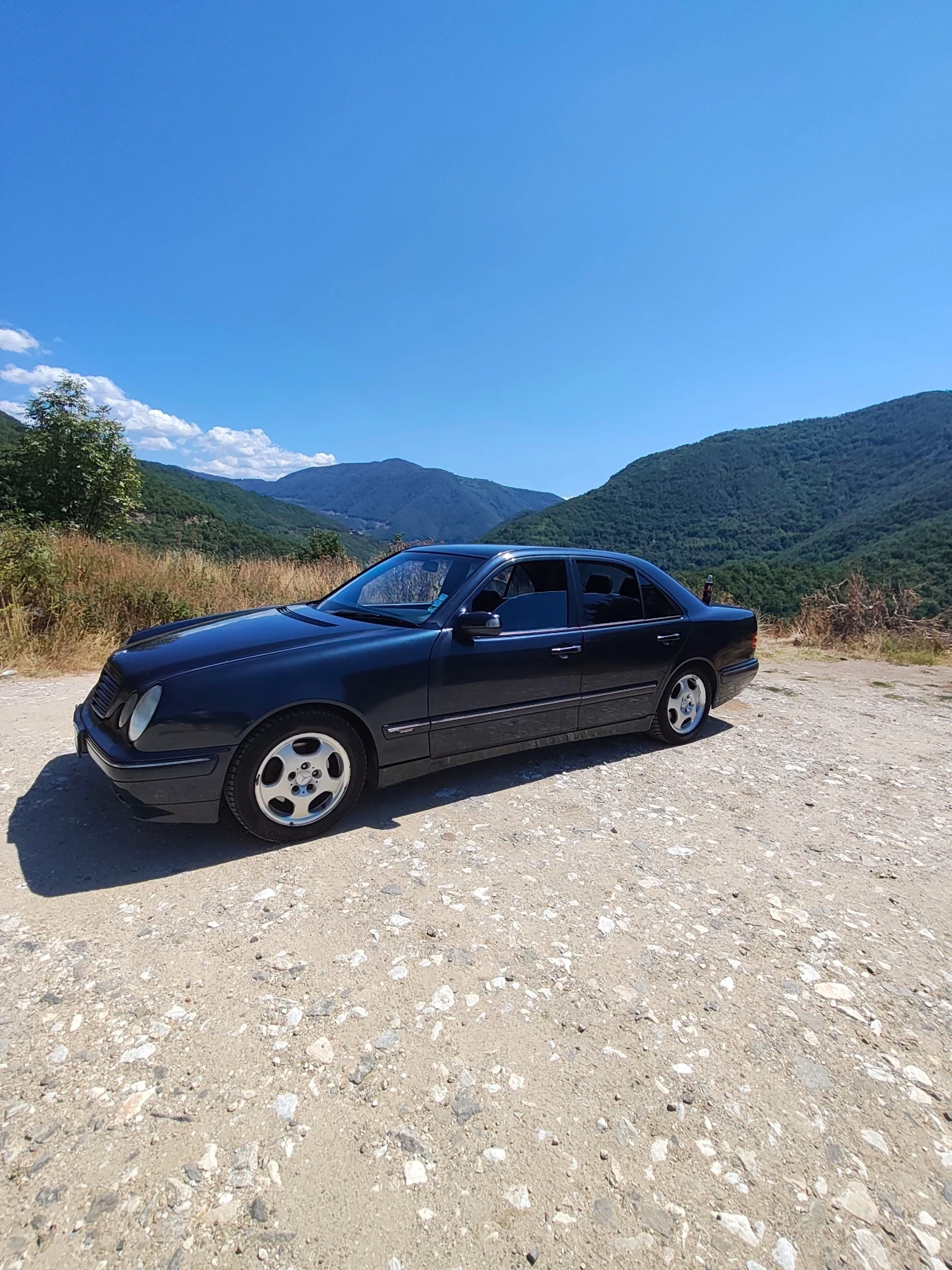 Mercedes-Benz E 320 W210