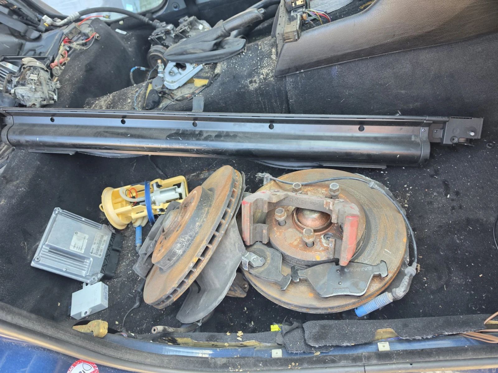BMW 330, снимка 9 - Автомобили и джипове - 55692191