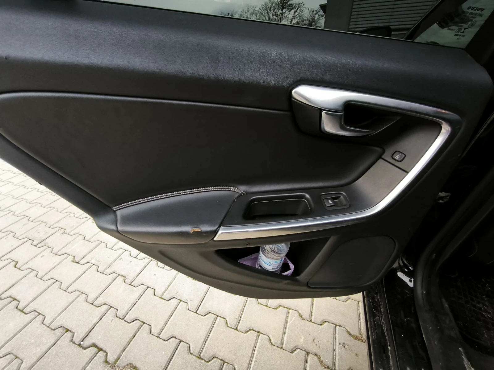 Volvo V60 2.4 summum , снимка 16 - Автомобили и джипове - 56066027