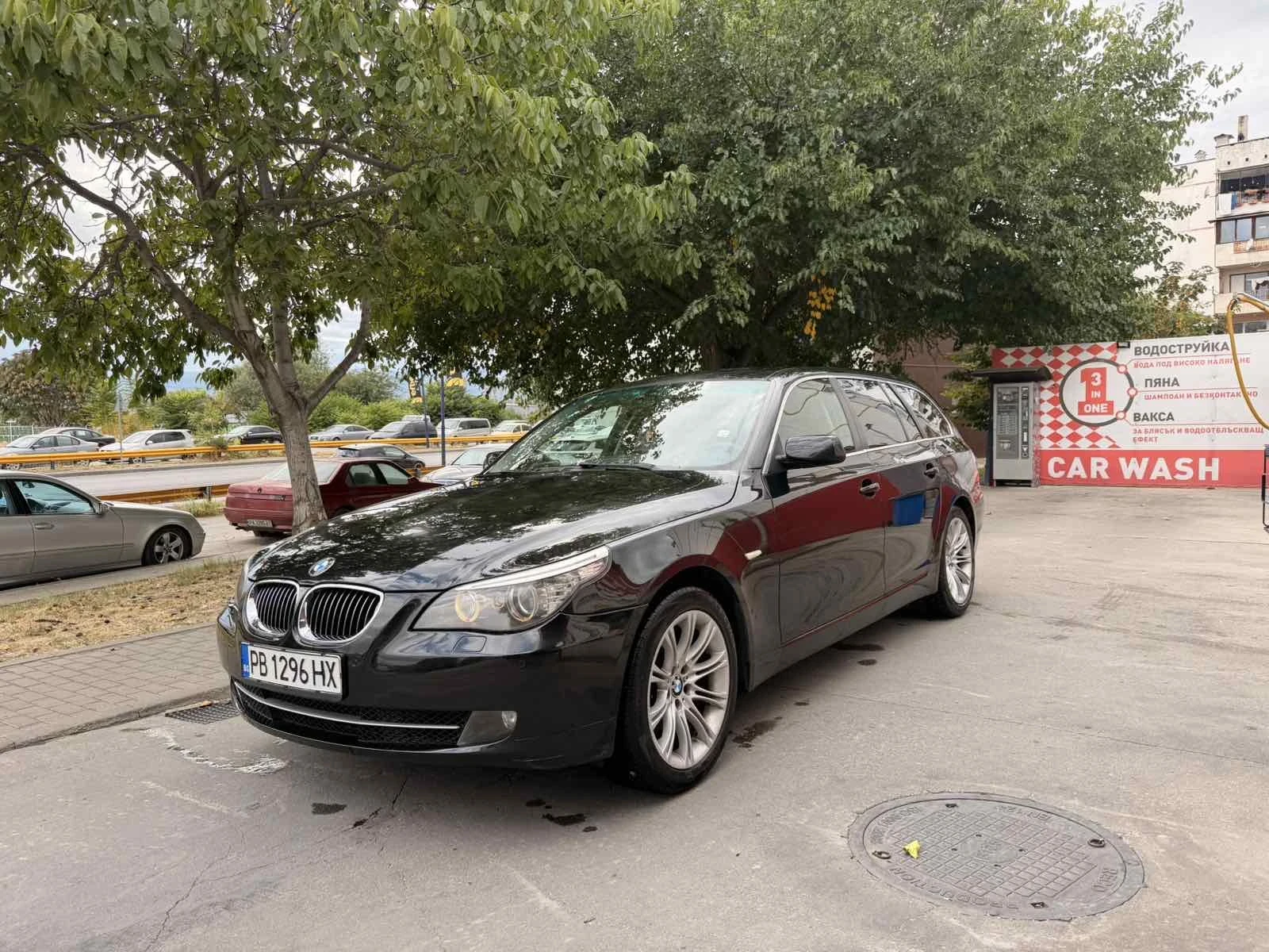 BMW 525