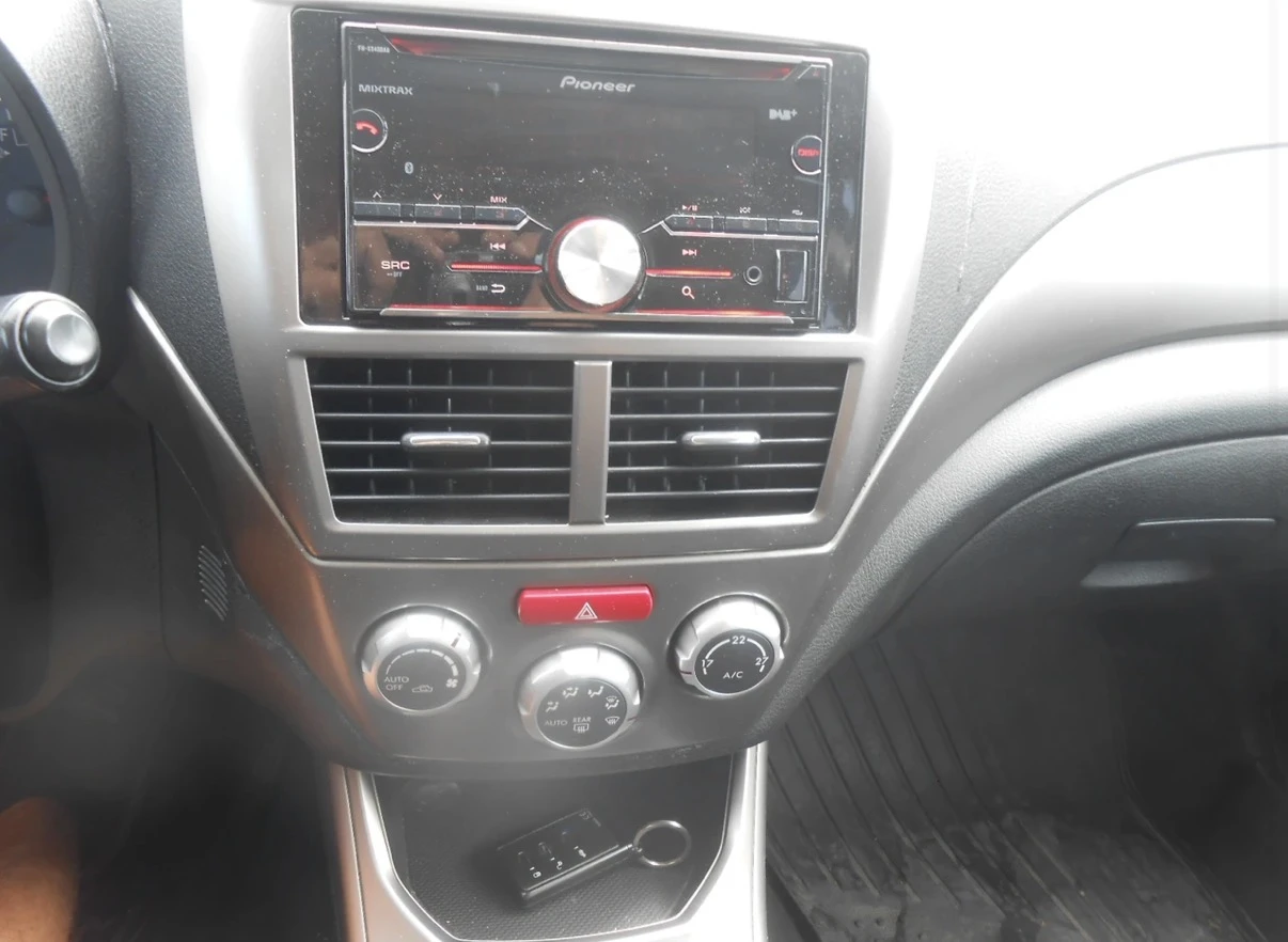 Subaru Impreza 2.0 WRX PAKET, снимка 12 - Автомобили и джипове - 56378828