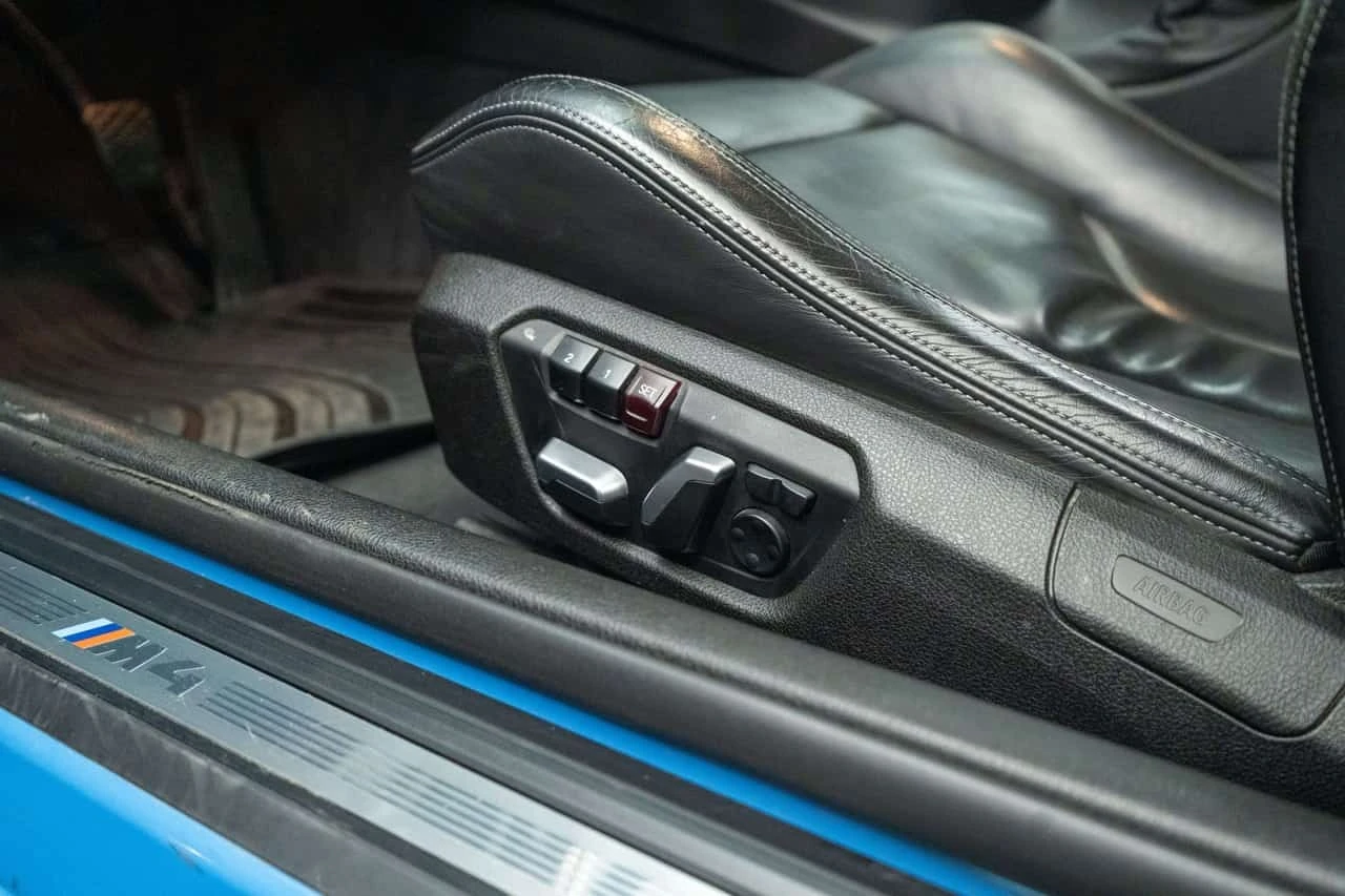 BMW M4 * 2dr Cpe * CARFAX * , снимка 17 - Автомобили и джипове - 56632724