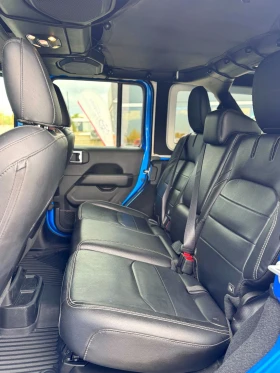 Jeep Wrangler 4XE Sahara 375к.с., снимка 15