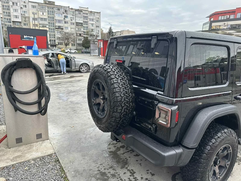 Jeep Wrangler, снимка 9 - Автомобили и джипове - 52529533