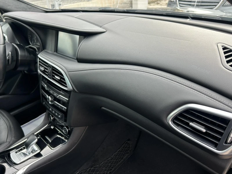 Infiniti QX30 2.2D PREMIUM, снимка 16 - Автомобили и джипове - 53125341