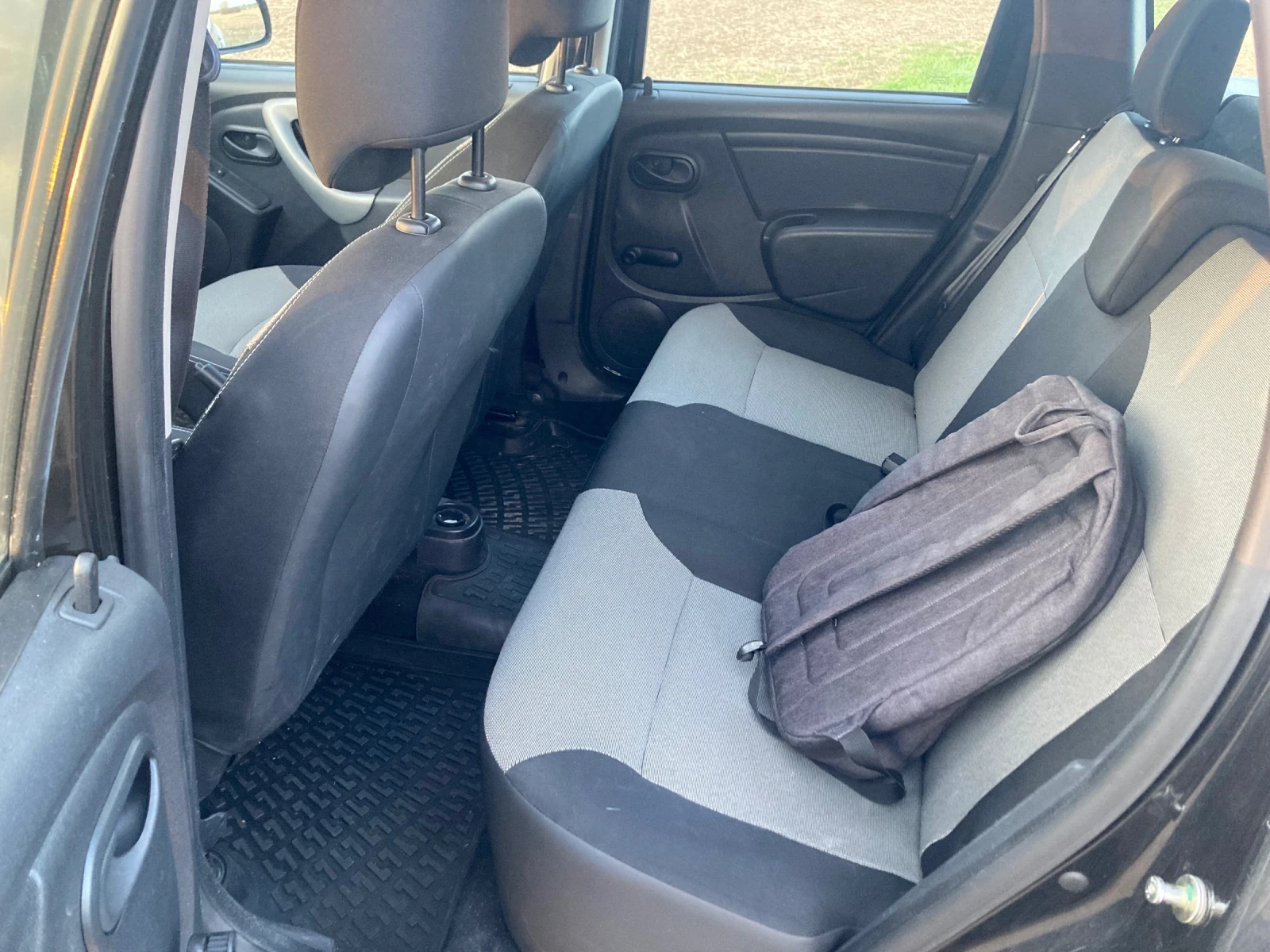 Dacia Duster 1.2 turbo   6 | Mobile.bg   14