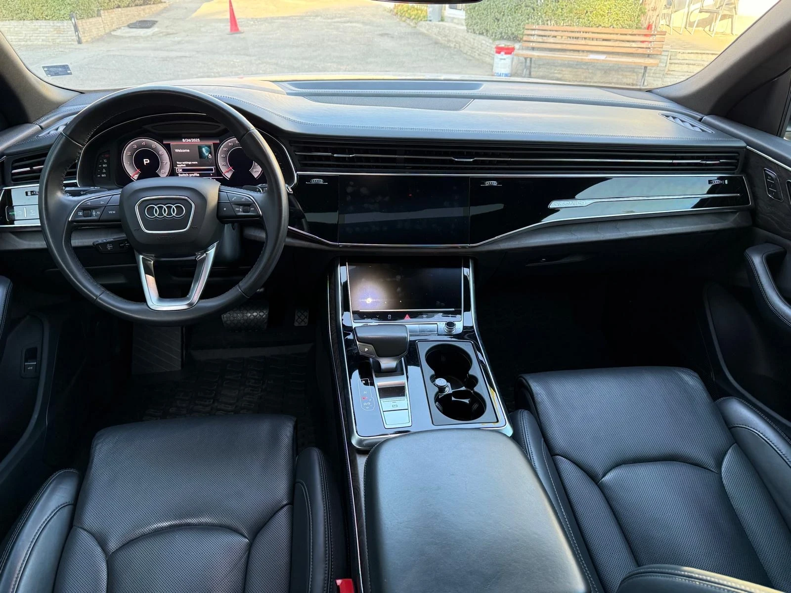 Audi Q8 55TFSI BlackOptics Technik S-Line - изображение 10