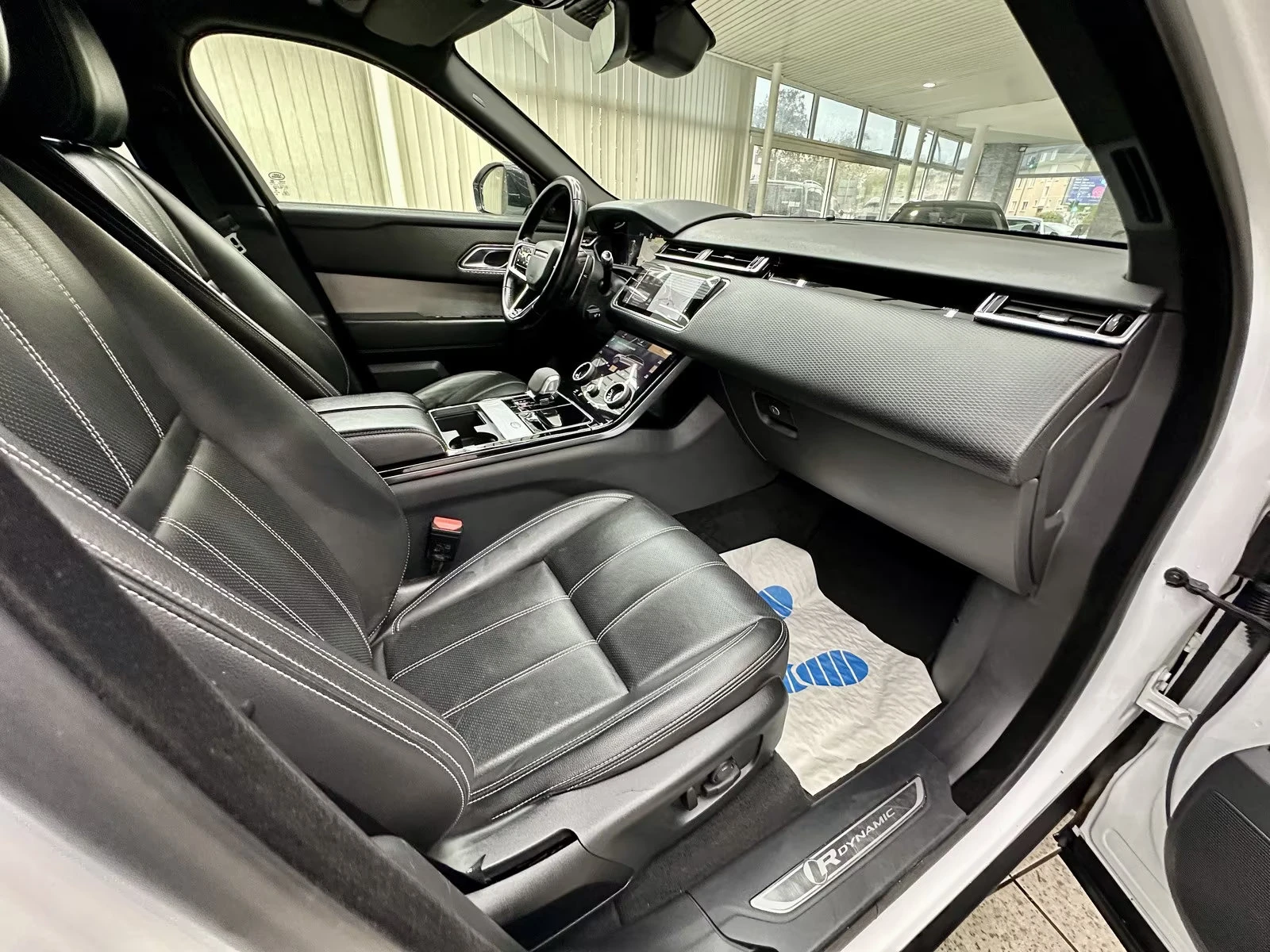 Land Rover Range Rover Velar R-Dynamic/300HP/360/S/DIGITAL/4X4/769v | Mobile.bg   12