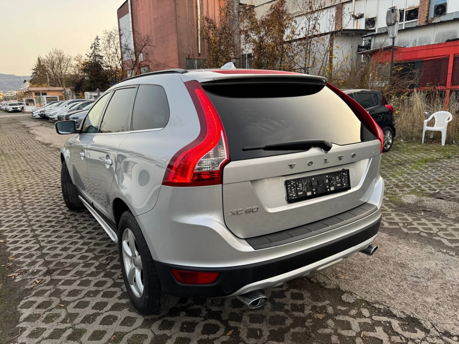 Volvo XC60 2.4 D5 SPORT 4X4 | Mobile.bg   7