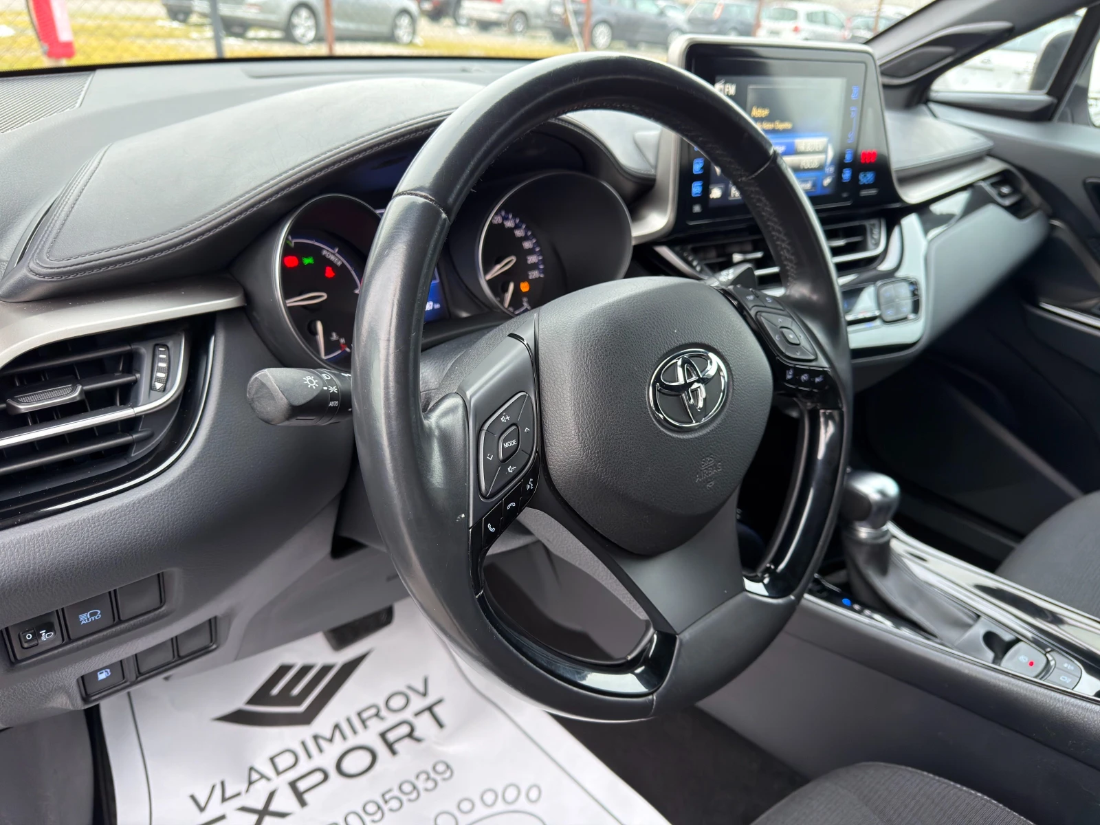 Toyota C-HR 1.8 Hybrid 116 000km!!! | Mobile.bg � ����������� 13